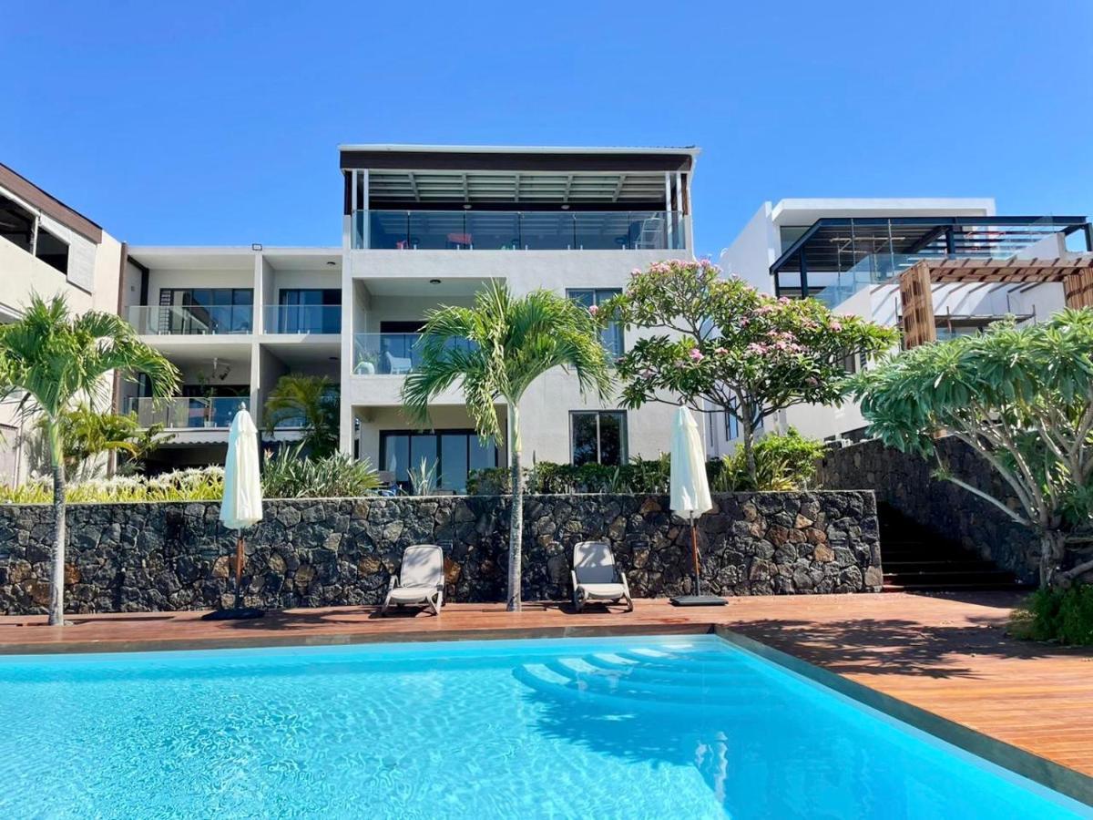 Luxury Beach House With Spectacular Sea View And Pool Trou aux Biches Bagian luar foto